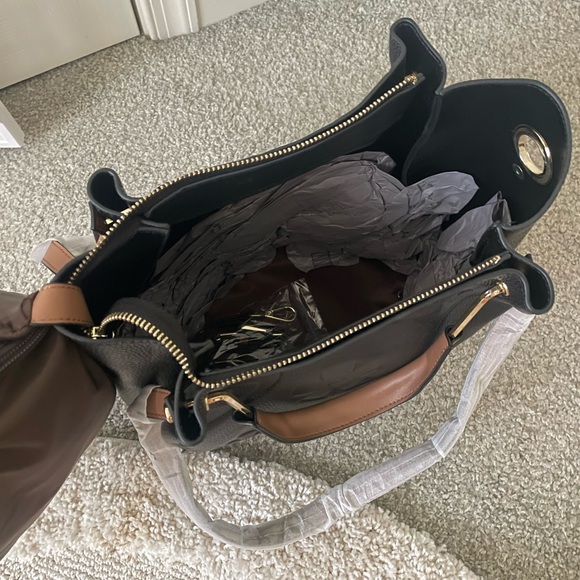 Patterned Leather Bag - Picture 3 of 3